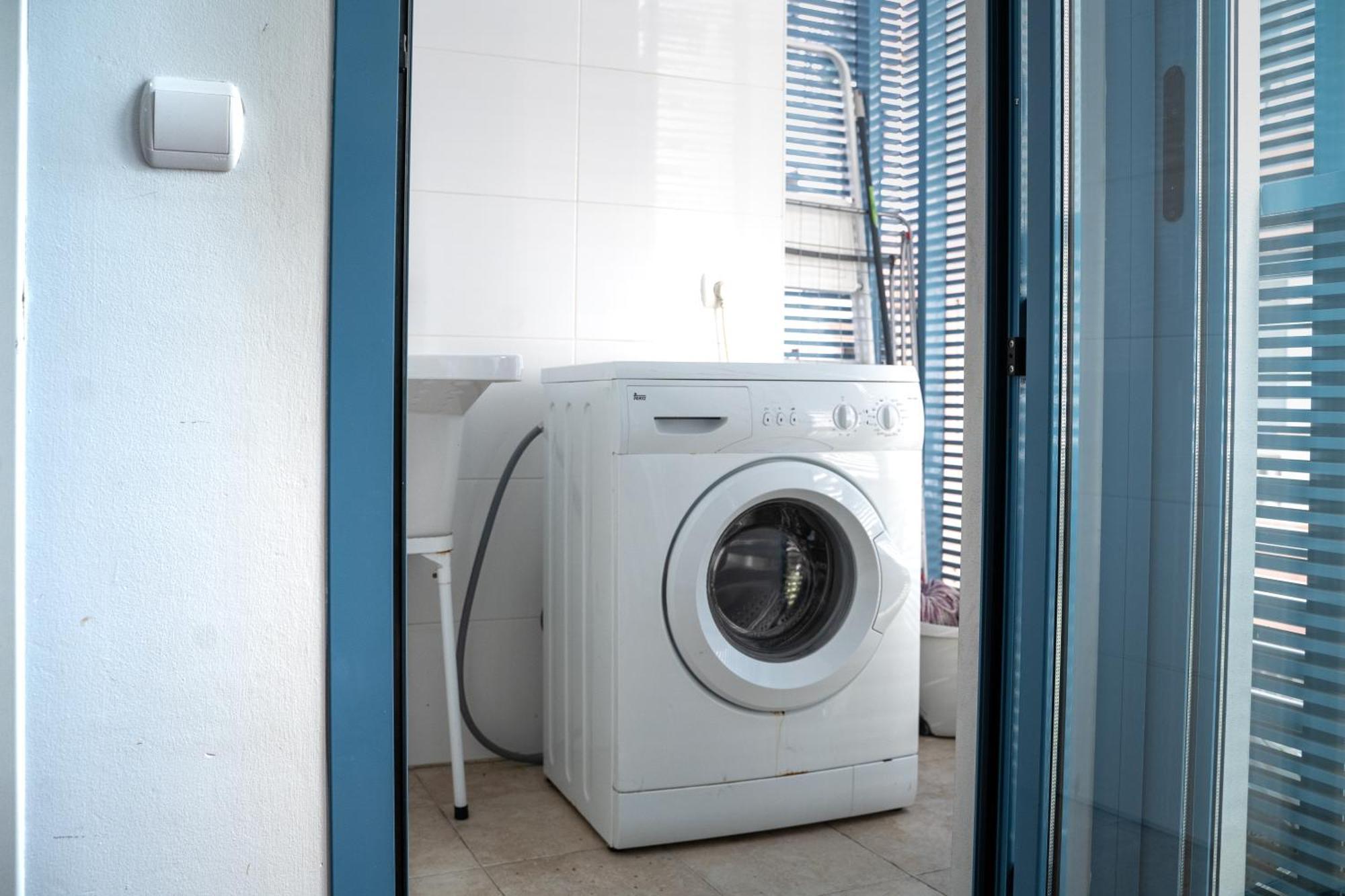 Apartamento Cerca De La Playa เบนิดอร์ม ภายนอก รูปภาพ